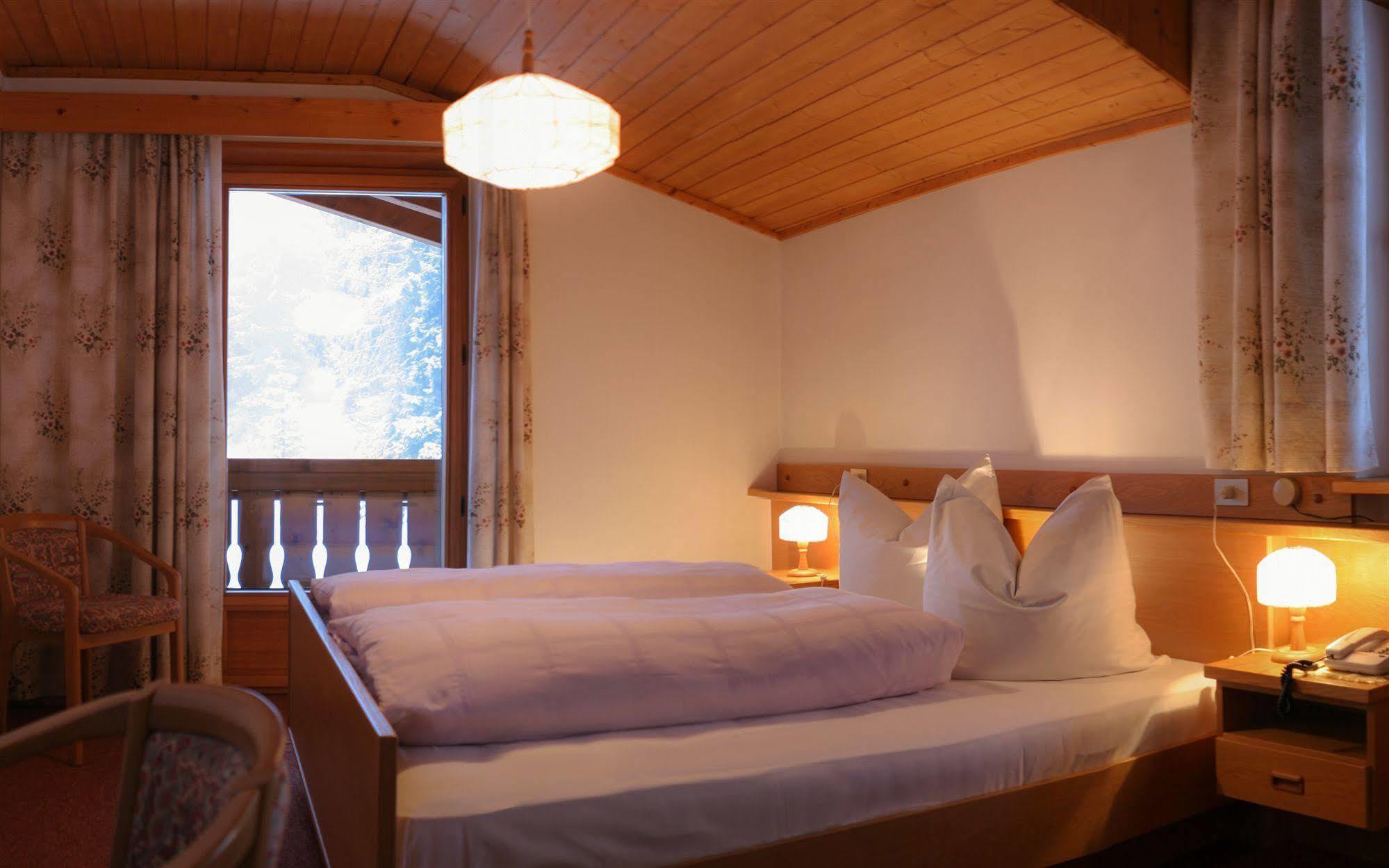 Hotel Adler Carezza
